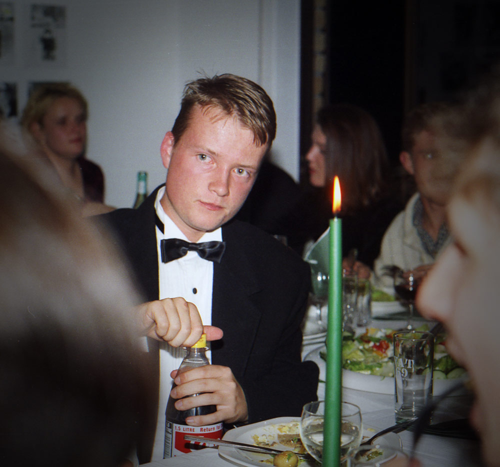 PARTY PARTY43